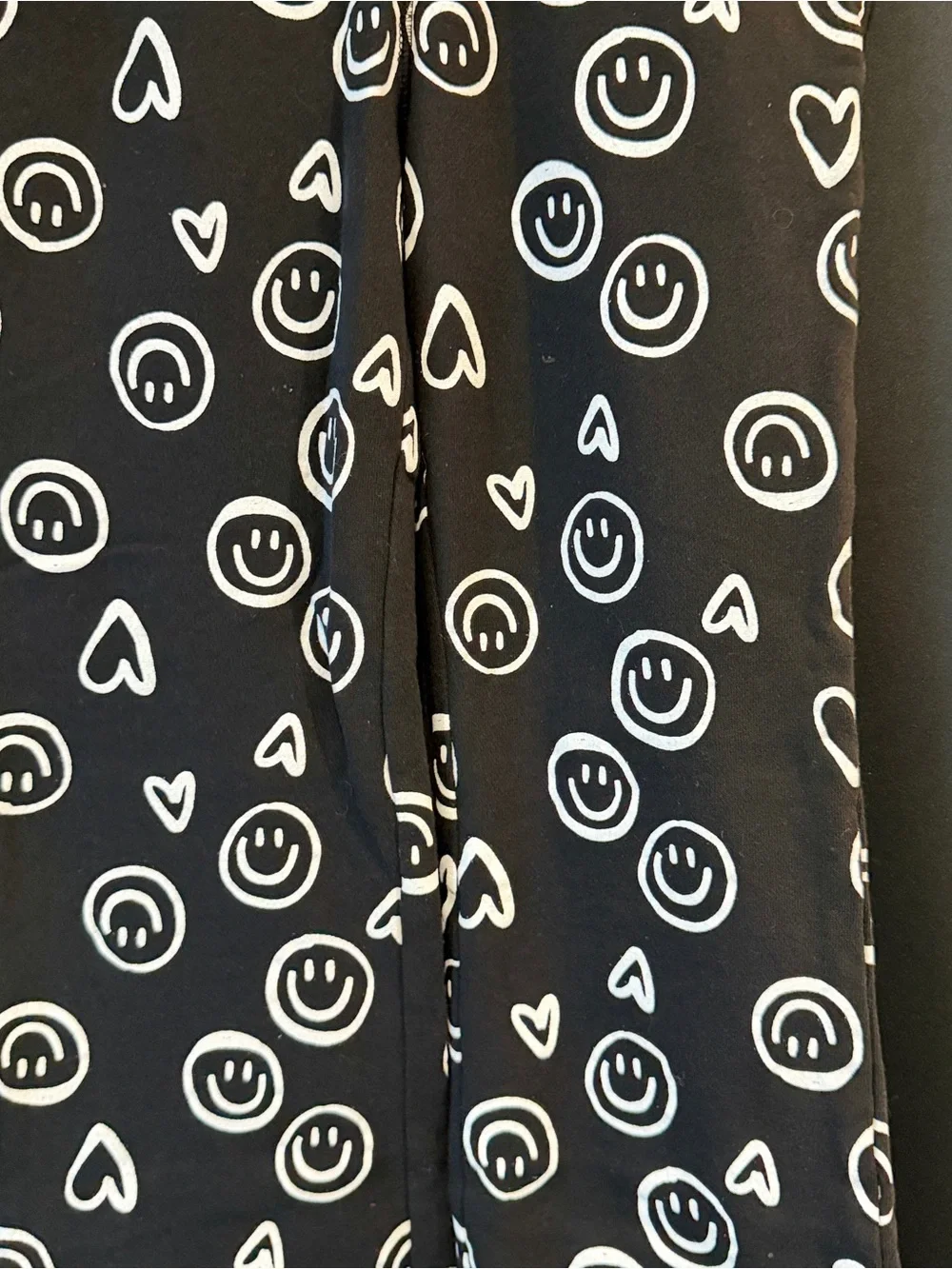 Wonder Nation Kidcore Black & White Smiley Face Sweatsuit Outfit Set size 10-12